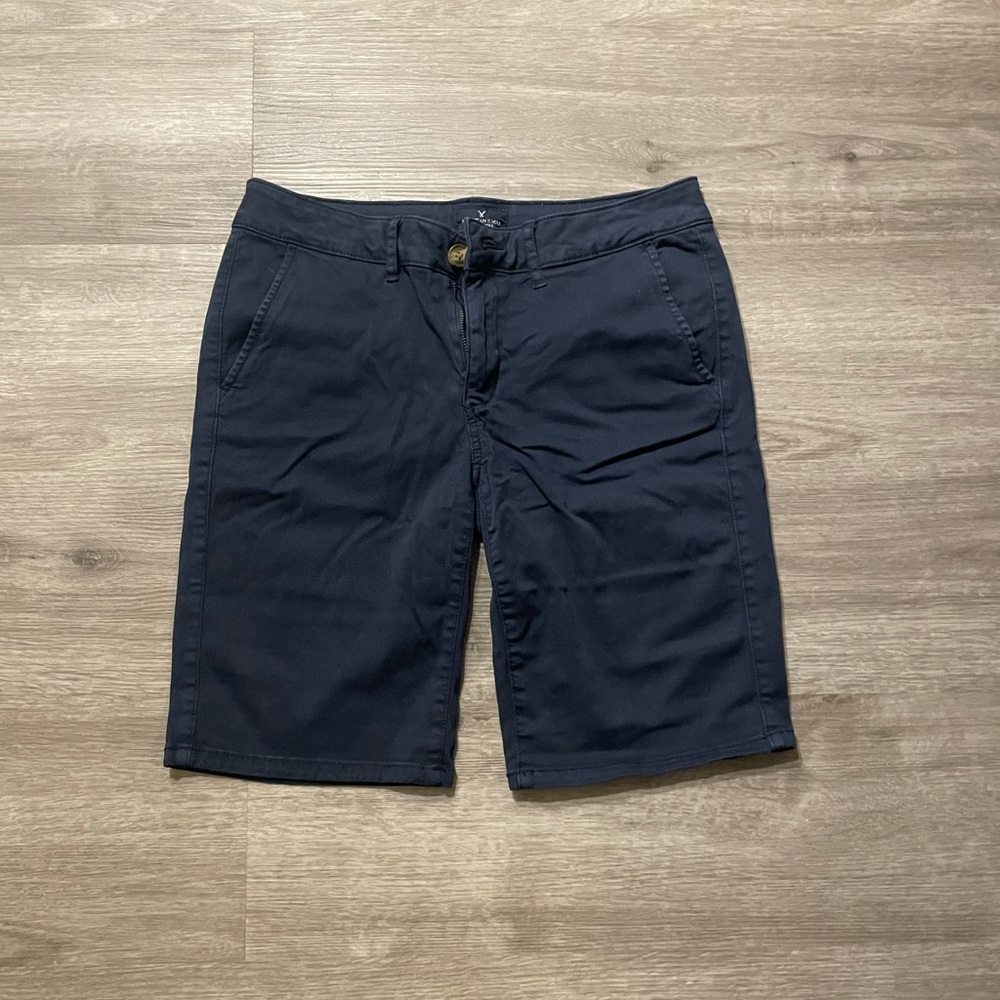 American Eagle Bermuda Shorts Size 8